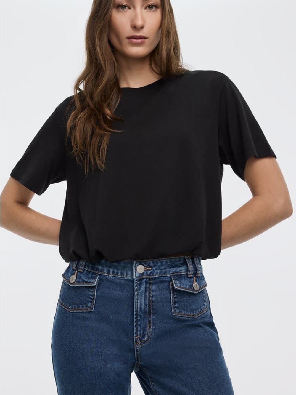 Women's Black Bubble Hem Short Sleeve Tee